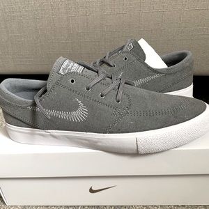 Nike men’s shoes